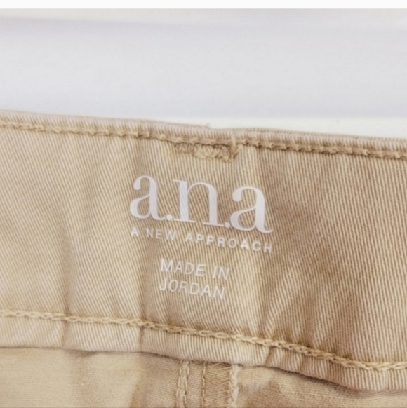 A.N.A Girlfriend Cotton Chino Crop Tan Pants Size 14 - Picture 3 of 6